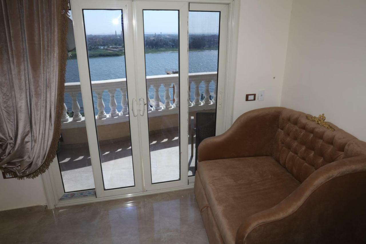 Maadi, Direct Nile River View From All Rooms ไคโร ภายนอก รูปภาพ